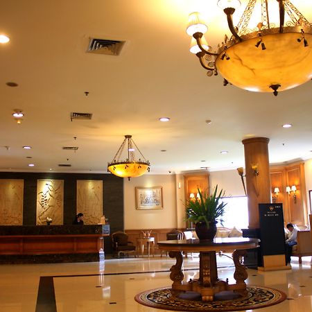 The Majesty Hotel Бандунг Екстер'єр фото